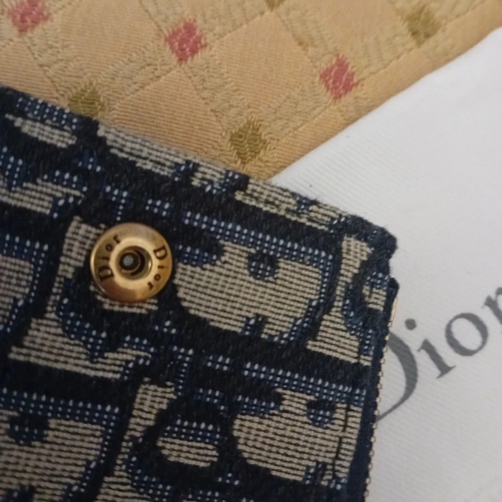 Dior Saddle Lotus Wallet - Picture 8 of 12